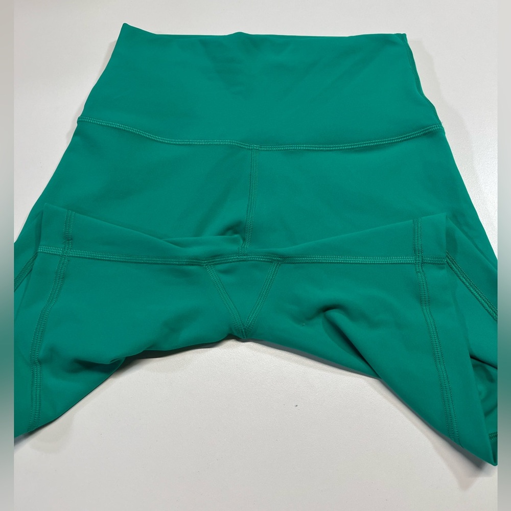 Lululemon Wunder Train Biker Shorts High Rise Kelly Green Women’s Size 4 - Picture 2 of 8